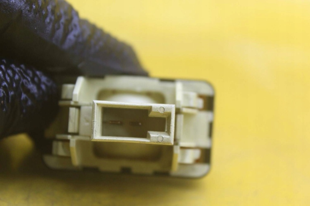 фото №10, Перемикач кнопка панель abs vw transporter t4 multivan 701919235