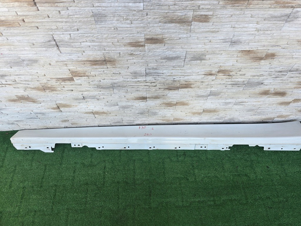 фото №1, Молдинг порог левая bmw 3 f30 f31