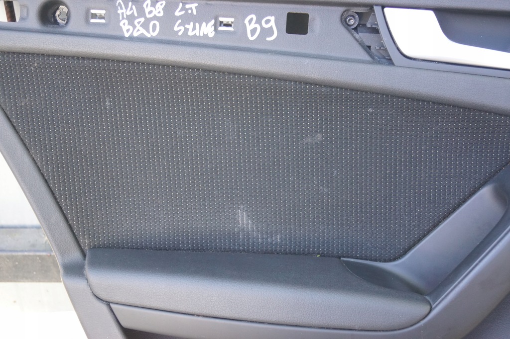 фото №9, Обшивка дверь левый задняя audi a4 b8