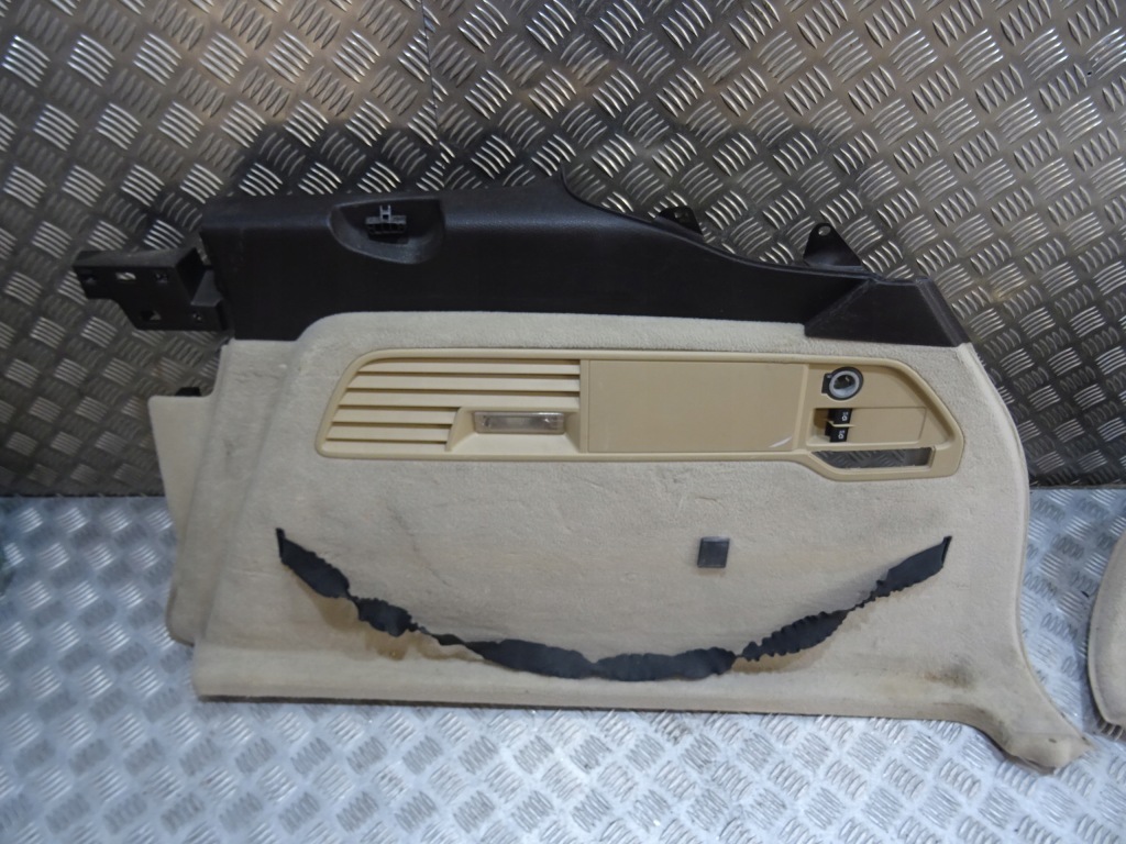 Купити Vw touareg 7p карта багажника правий 7p6863820