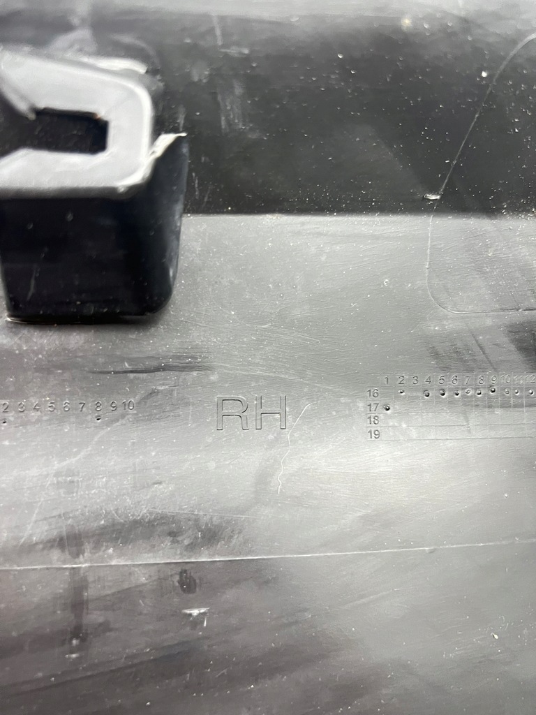 фото №14, Skoda kodiaq молдинг двері передніх перед правий 565854940