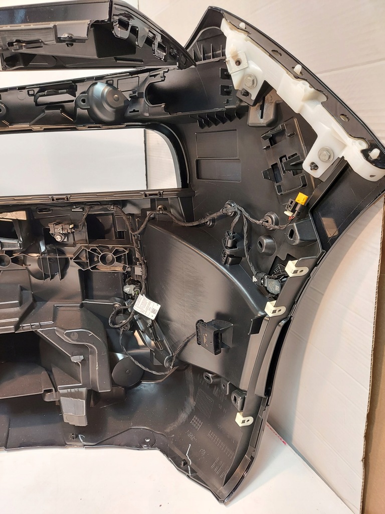 фото №16, Bmw g70 i7 m набор бампер карбон schwarz 416 eu