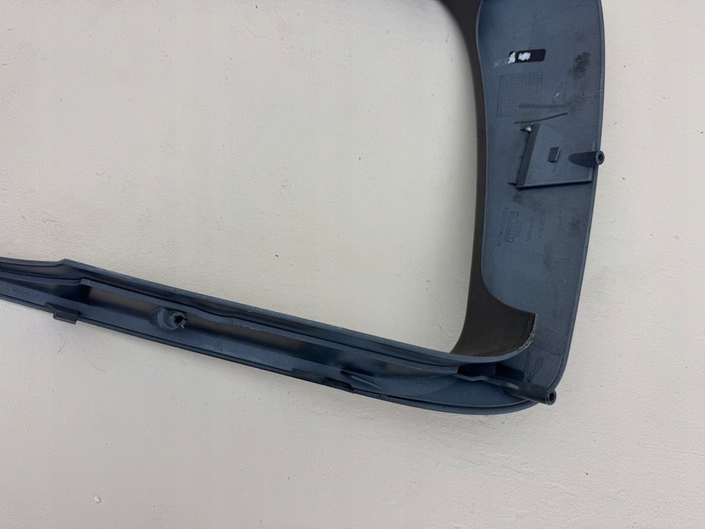 фото №12, Jaguar f-pace x761 lift svr 20r- решітка бампера права перед mk8m-17f908-a