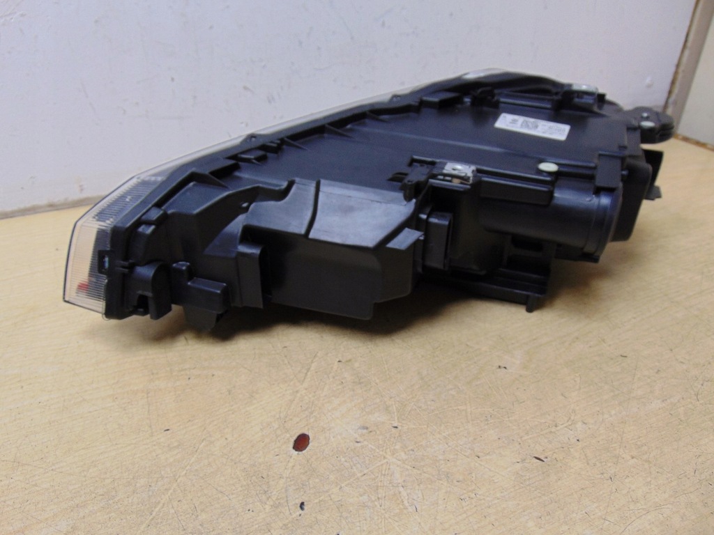 фото №9, Лампа права vw polo gti 2g 2g1941774a led europa