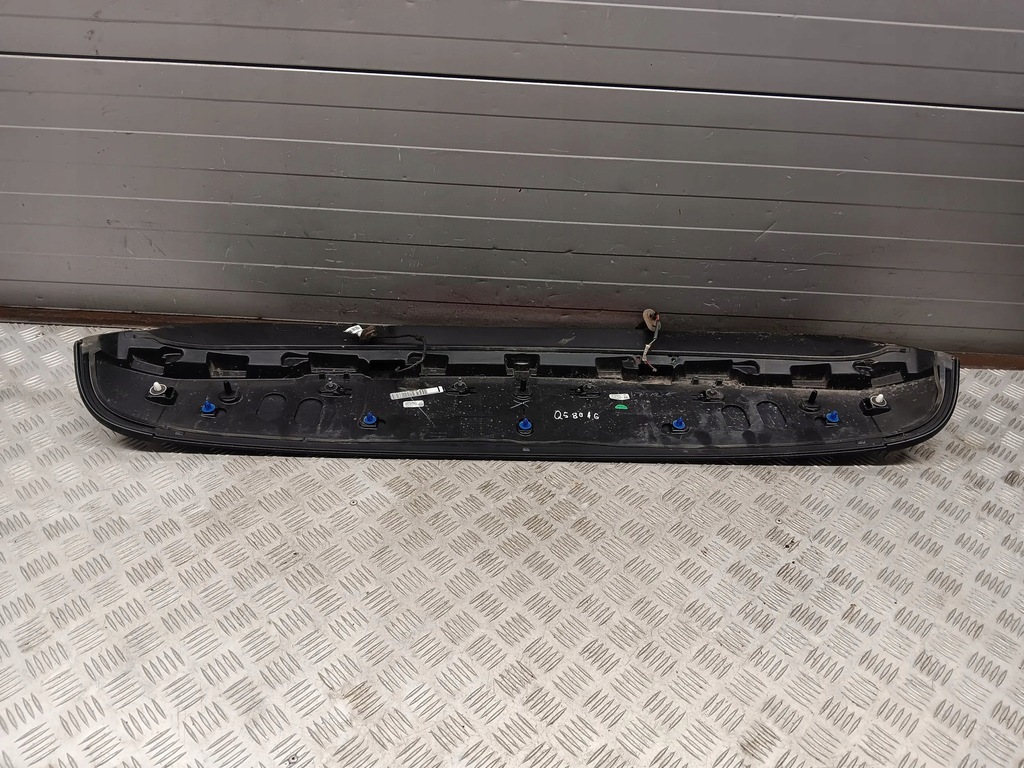 фото №8, Audi q5 sq5 80a827933 спойлеры