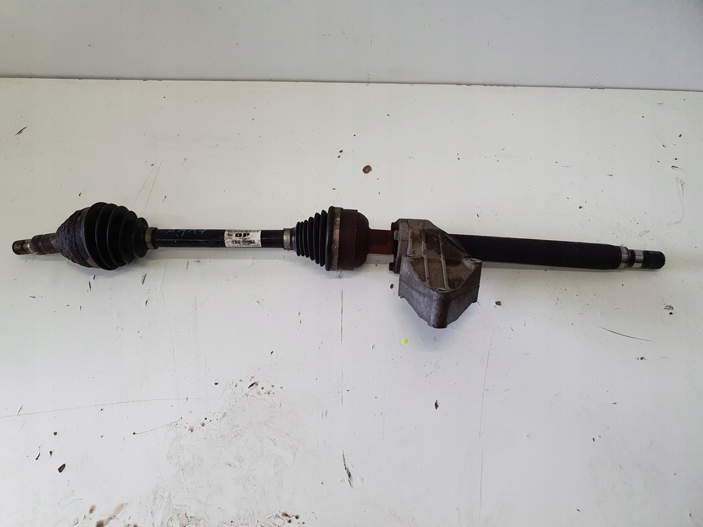 фото №1, Opel astra j привідний вал права 13250839 dp 1.6t