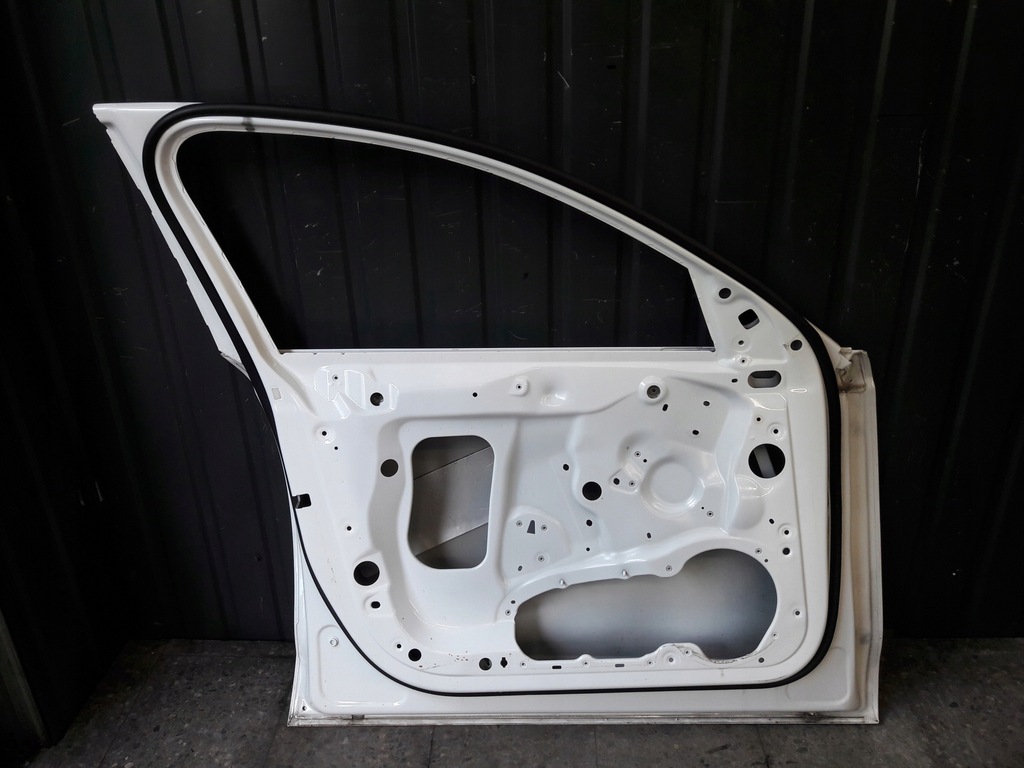 фото №11, Двері лівий перед audi a6 c7 білий
