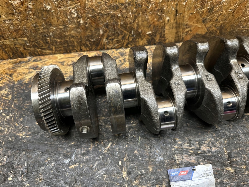 Купити Wał колінчастий mercedes 2.2 cdi 651 65100 65104