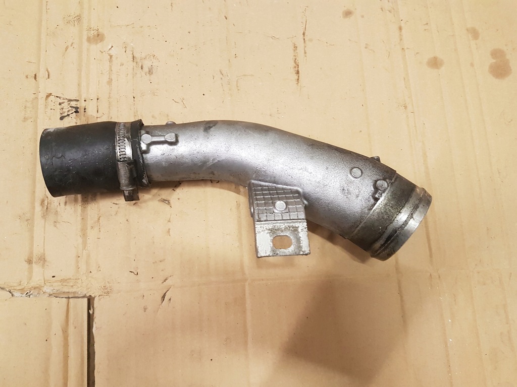 фото №1, Nissan gt-r r35 3.8 vr38 труба воздуха turbo