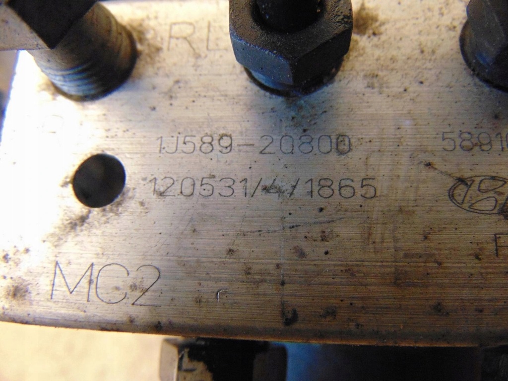 фото №10, Насос abs hyundai i20 1.2 lift 1j589-30800