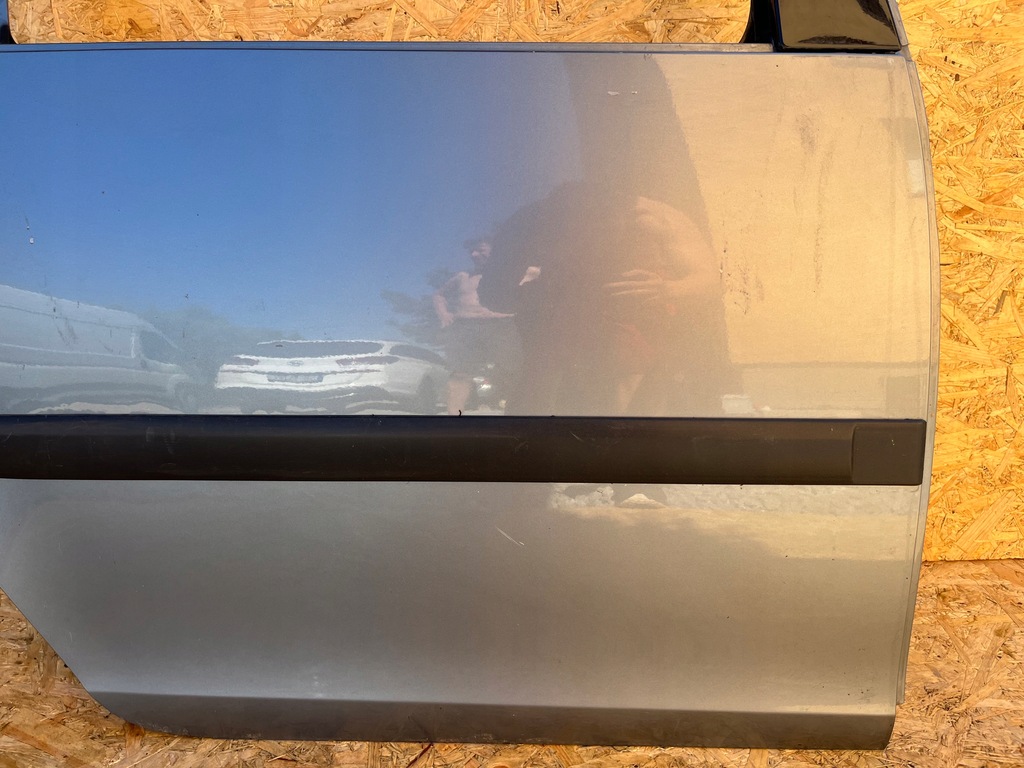 фото №13, Skoda roomster дверь задние задняя правое