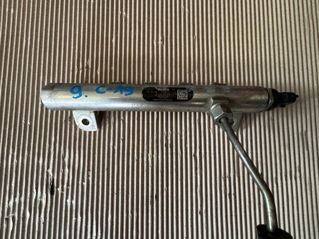 фото №1, Lancia delta 1995 молдинг упорскування