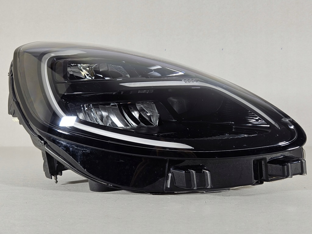 фото №1, Ford puma ii mk2 full led лампа права перед eu