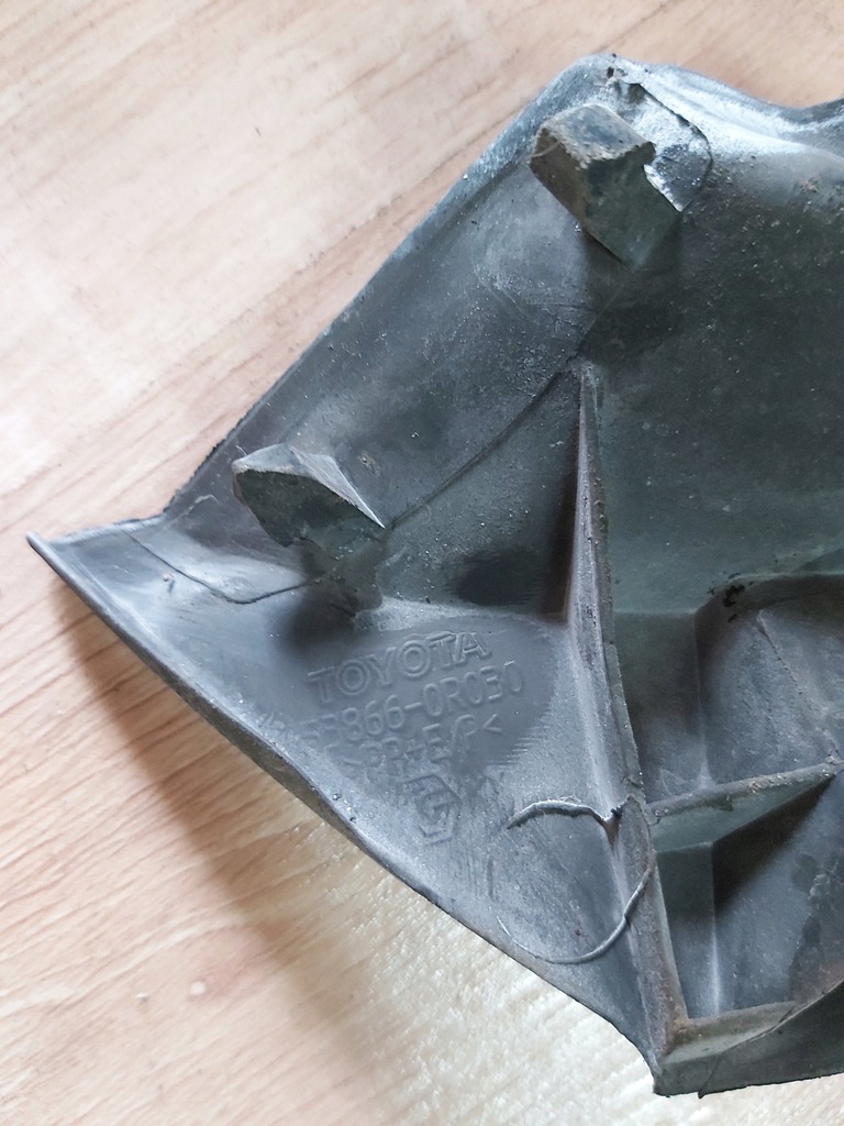 фото №5, Toyota rav4 iv кутик завершення жабо pawe usa