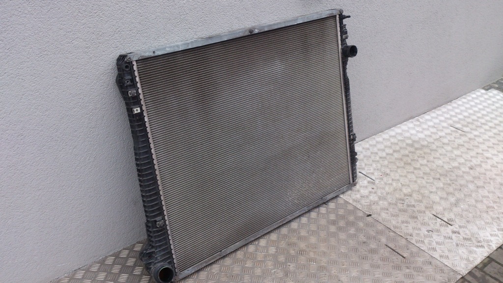 фото №2, Радиатор wody жидкость scania r s новый model