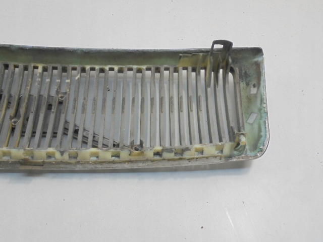 Volvo 940 960 s90 v90 94-98 решётка радиатора решётка радиатора рестайлинг  9126605 Киев