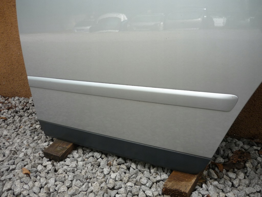 фото №7, Дверь левый задняя audi a4 b6 ly7w bardzo ładne оригинальные