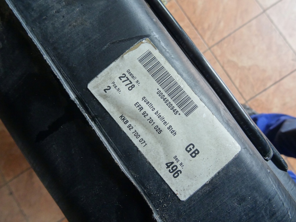 фото №6, Audi a6 c5 2.8b бак bak топлива 4b0201085