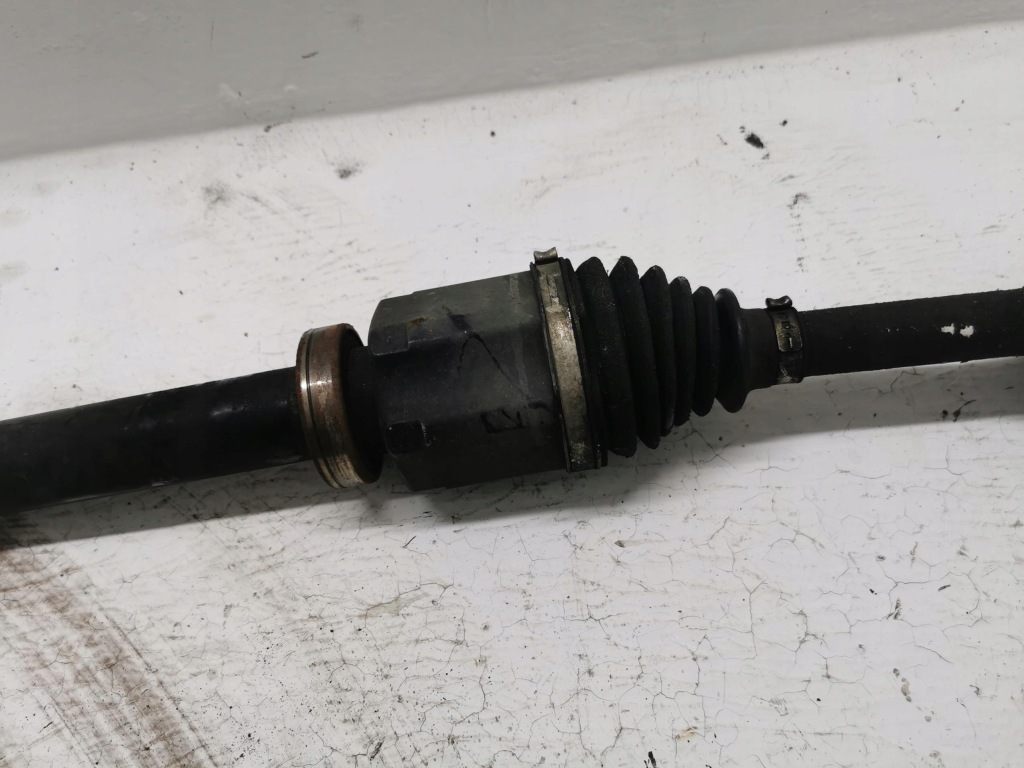 фото №4, Приводной вал длинная правый перед volvo v60 ii 2.4d 10-18