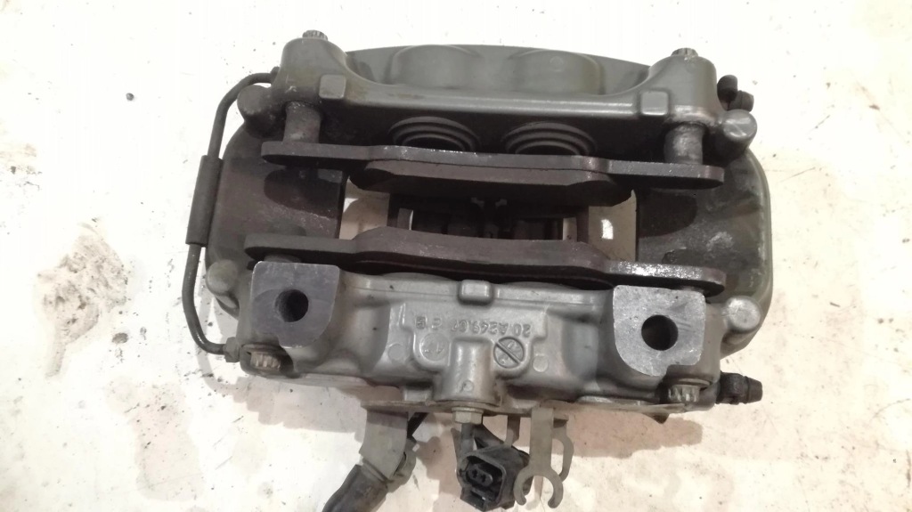 фото №13, Porsche panamera 971 гальма супорт гальмівні диски гальмівні колодки