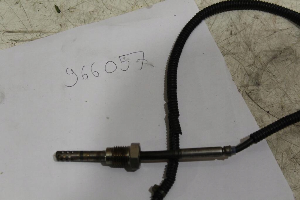 Датчик лямбда-зонд паливо повітря датчик кисню o2 audi a5 8t 3.0 966057 Зі Шроту