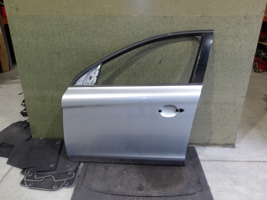 фото №1, Volvo xc60 i 08-17 дверь левая перед 477
