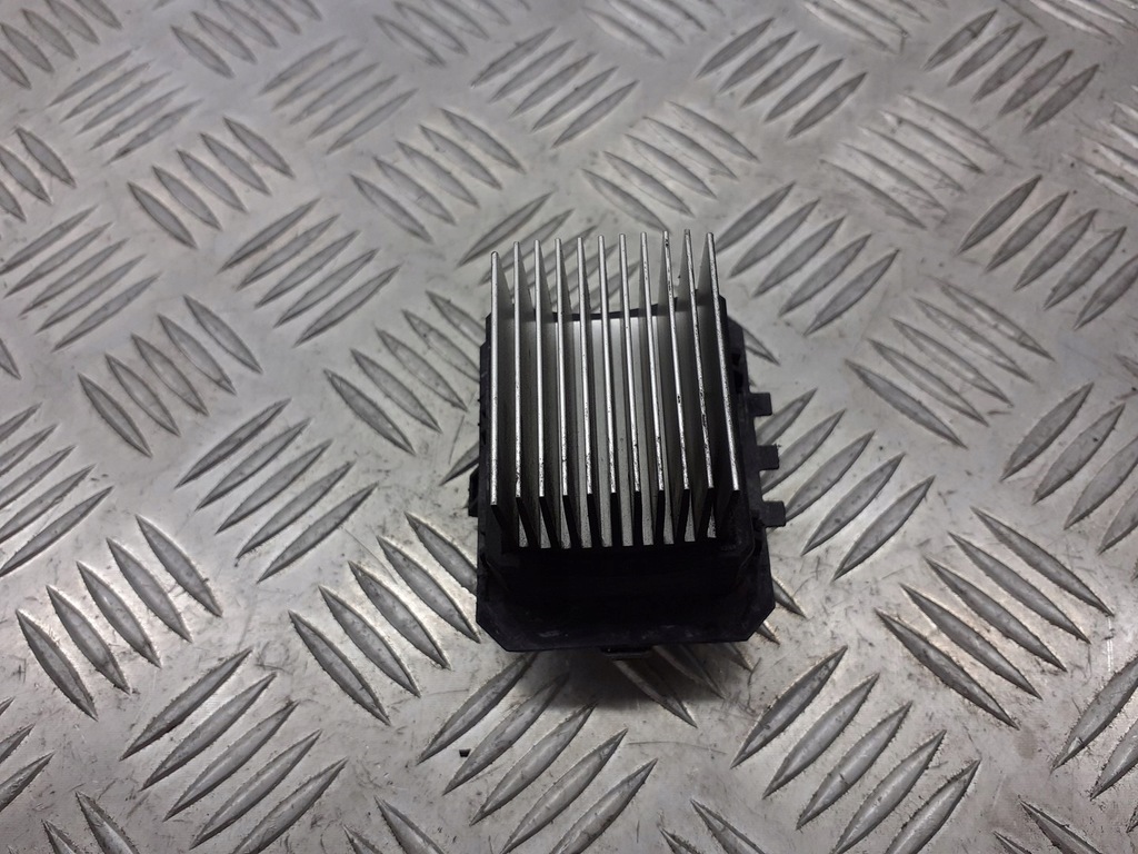 фото №1, Резистор резистор вентилятор citroen c3 picasso 1.4