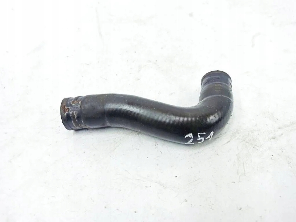 Купити Труба охолодження mercedes-benz r w251, v251 a2515061035 34313347 3.0l 2012