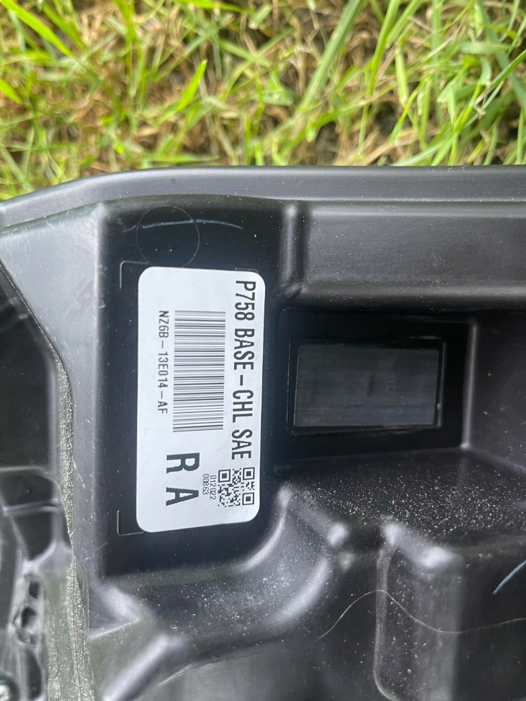 фото №3, Лампа права 2022- ford maverick idealna !!!