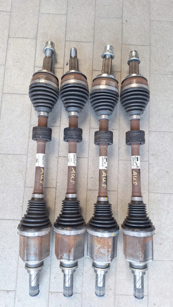 фото №1, Привідний вал półośka привідна ліва austral 1.2 e-tech 391015485r