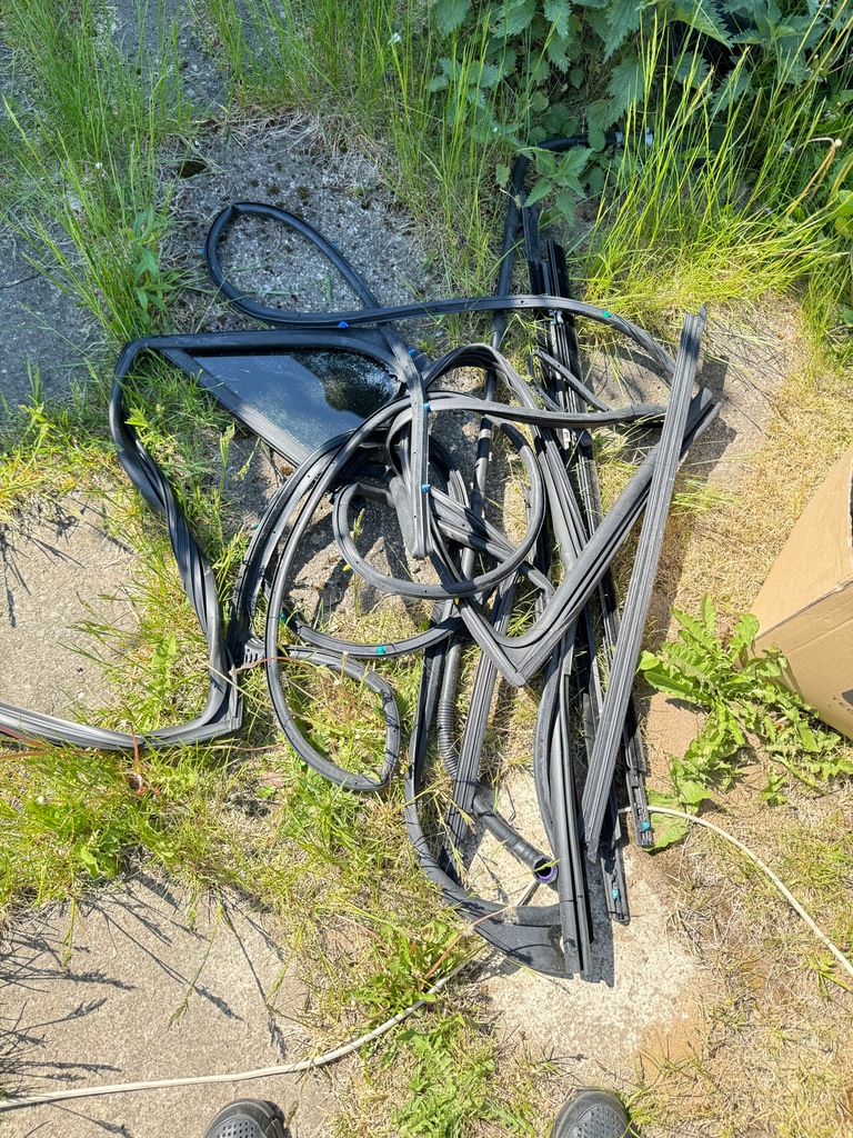 фото №1, Kia niro ii прокладка дверь правый задняя перед 22-24r. оригинал