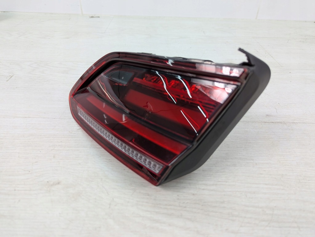 Лампа правый задняя правая задняя led vw passat b8 Недорого