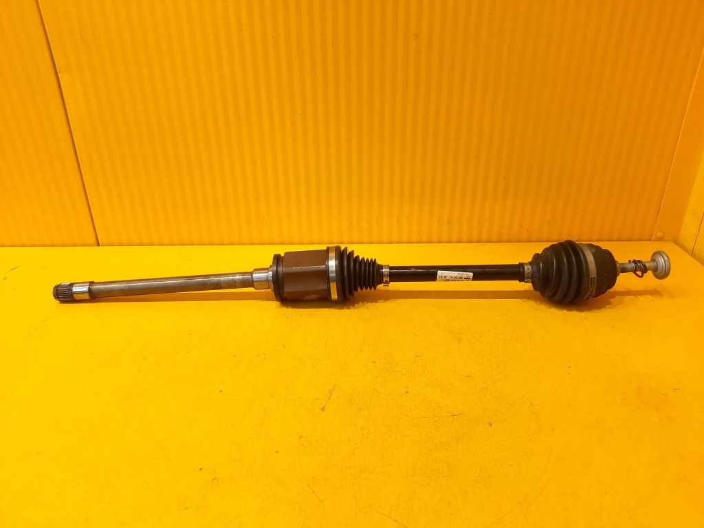 Купити Bmw x4 f26 привідний вал перед права 8675014