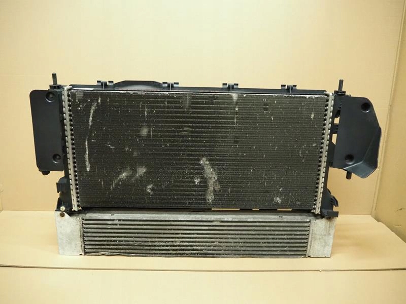 Купити Fiat оригінальний номер 1345870080 вентилятор радіатор