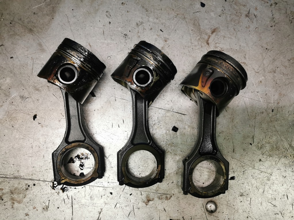 фото №1, Поршень + шатун mercedes w204 w212 2.2 cdi om651