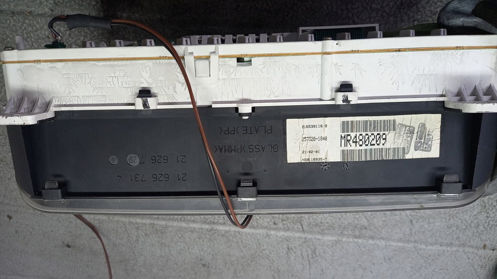 фото №4, Счетчик mitsubishi space star 01r 1.9did