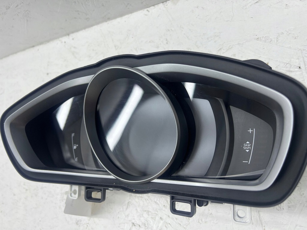 фото №9, Volvo v40 2016 счетчик / спидометр