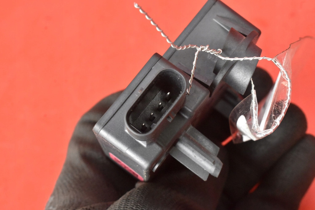 Блок управления модуль радар заднего бампера 1097855-00-e tesla model 3 17-21 Киев