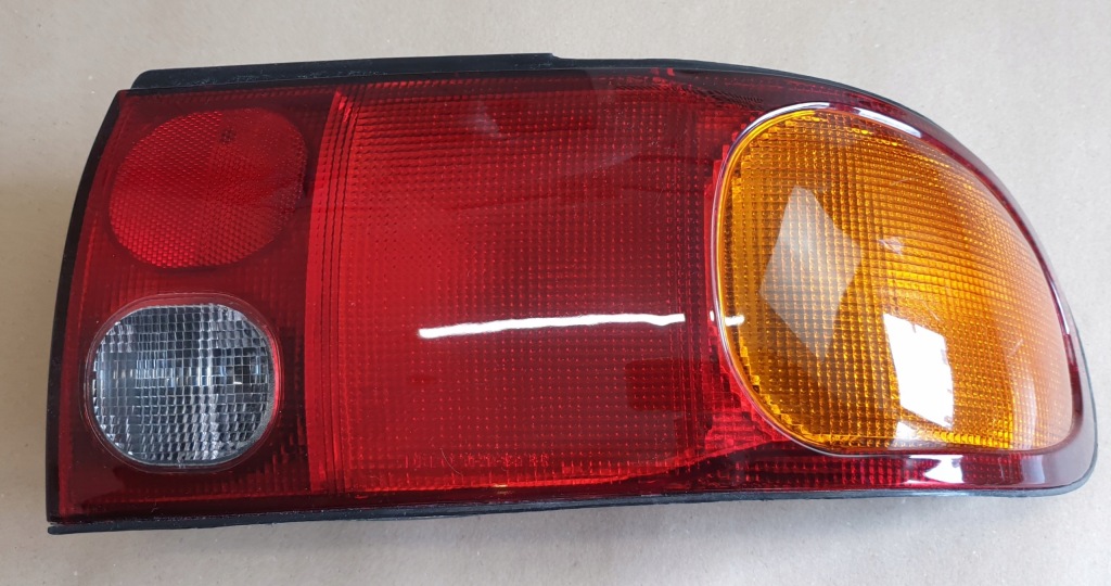 фото №1, Лампа задняя правый задняя правая mitsubishi lancer v