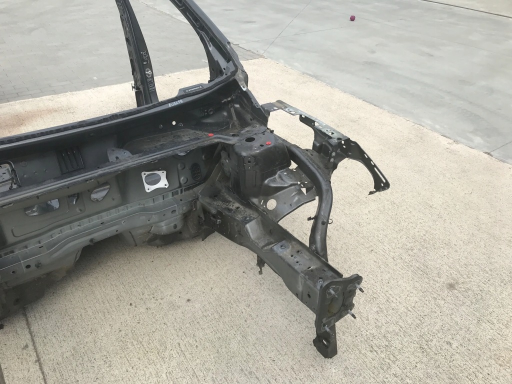 фото №4, Ford kuga mk3 escape 2021 чверть лонжерон перед передня ліва europa