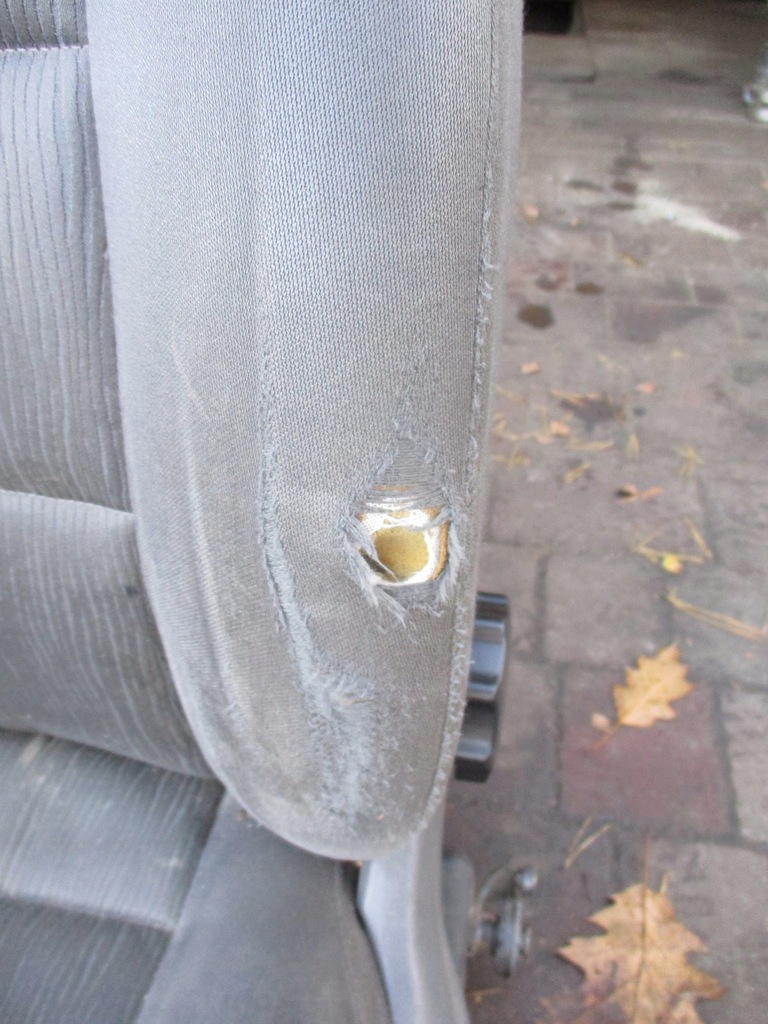 фото №8, Audi a6 c5 сиденье левый повреждённый правый ok szary