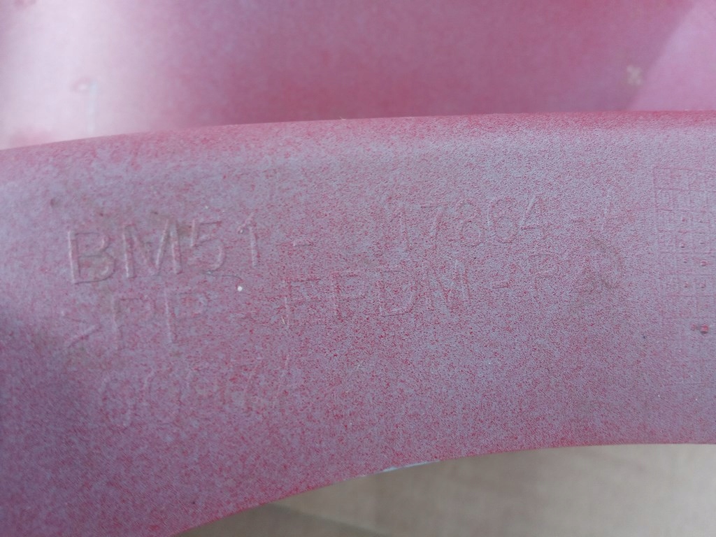 фото №10, Ford focus mk3 kombi 2011-18- уголок бампера pt