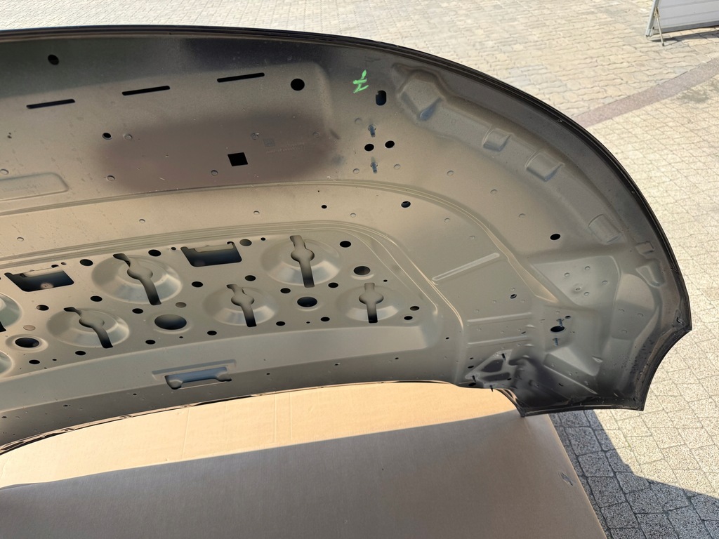 фото №13, Mercedes eqe 295 v295 sedan капот porywa перед передняя ładna