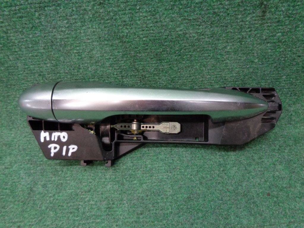 Купить Ручка наружная вкладка alfa romeo mito рестайлинг  2016r. правая передняя satyna