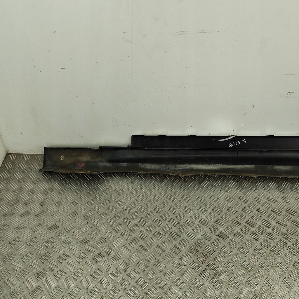 фото №5, Bmw 4 f32 f33 2014 правая сторона порог