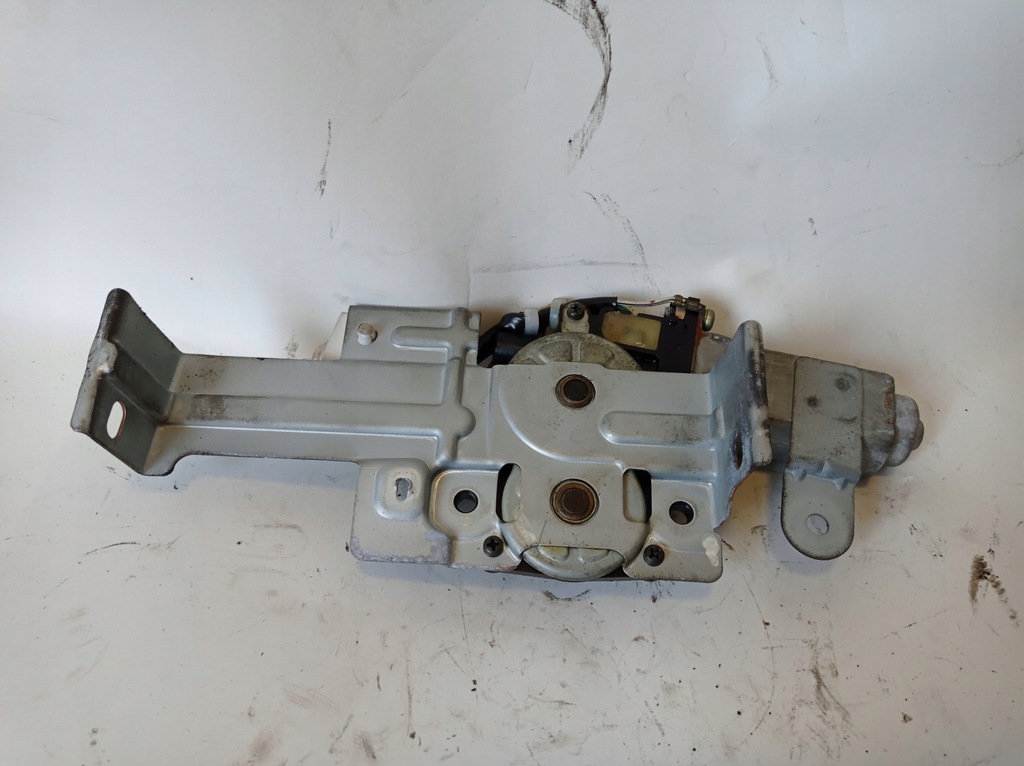 фото №5, Моторчик люк toyota rav4 ii 8573033010