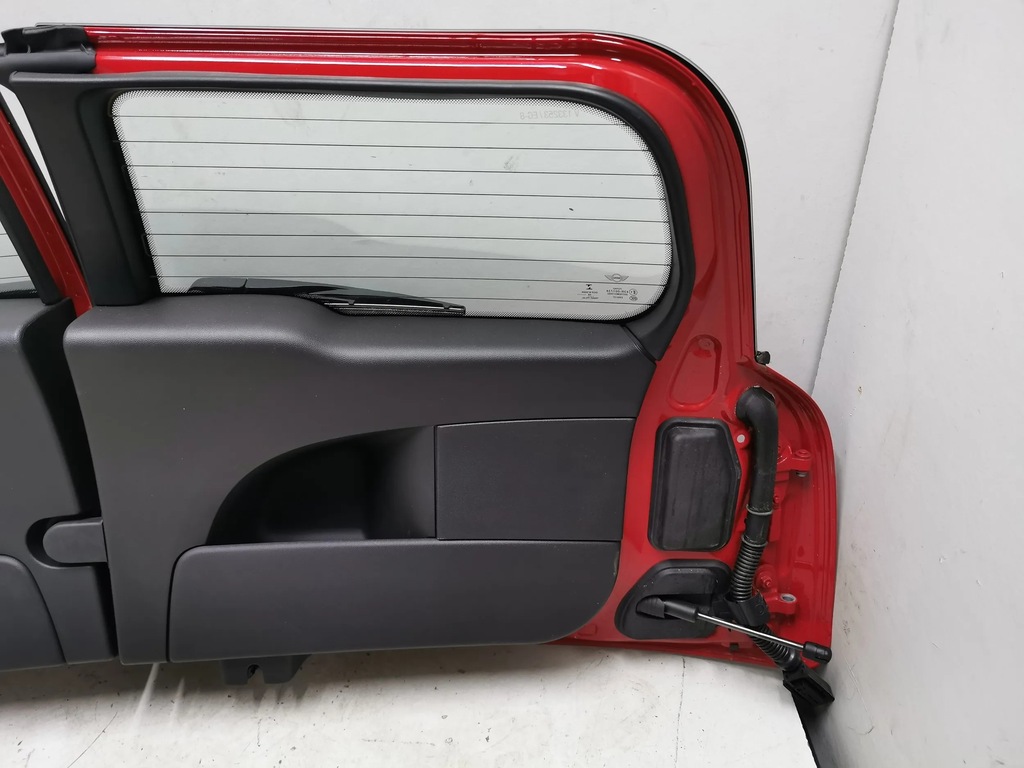 фото №11, Mini clubman f54 2019 крышки багажника