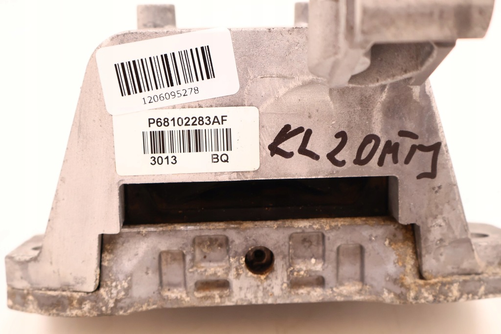 фото №6, Jeep cherokee kl 2.0 mtj кронштейн подушка двигателя левая p68102283af