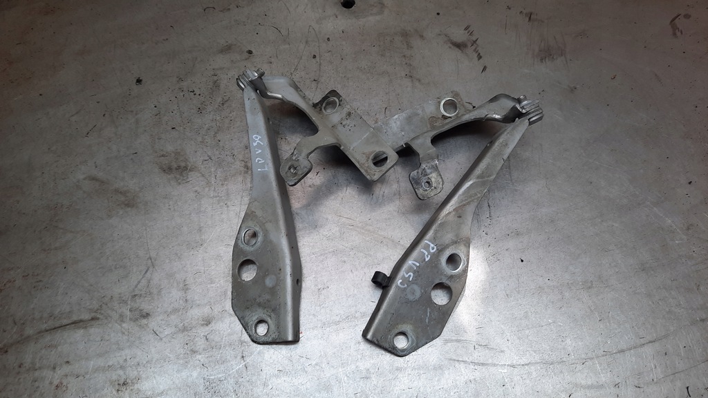 фото №1, Петли капот левый правый volvo v50 s40 ii