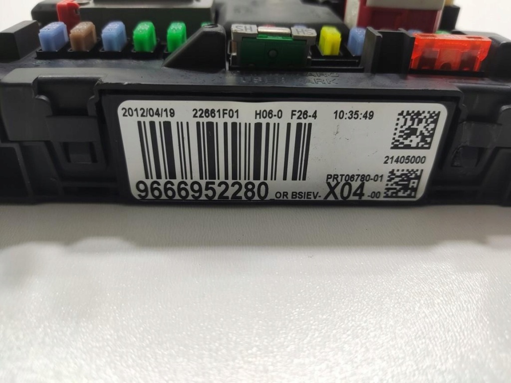 Модуль блок управления bsi citroen c3 2 2009-2013 9666952280 в Украине